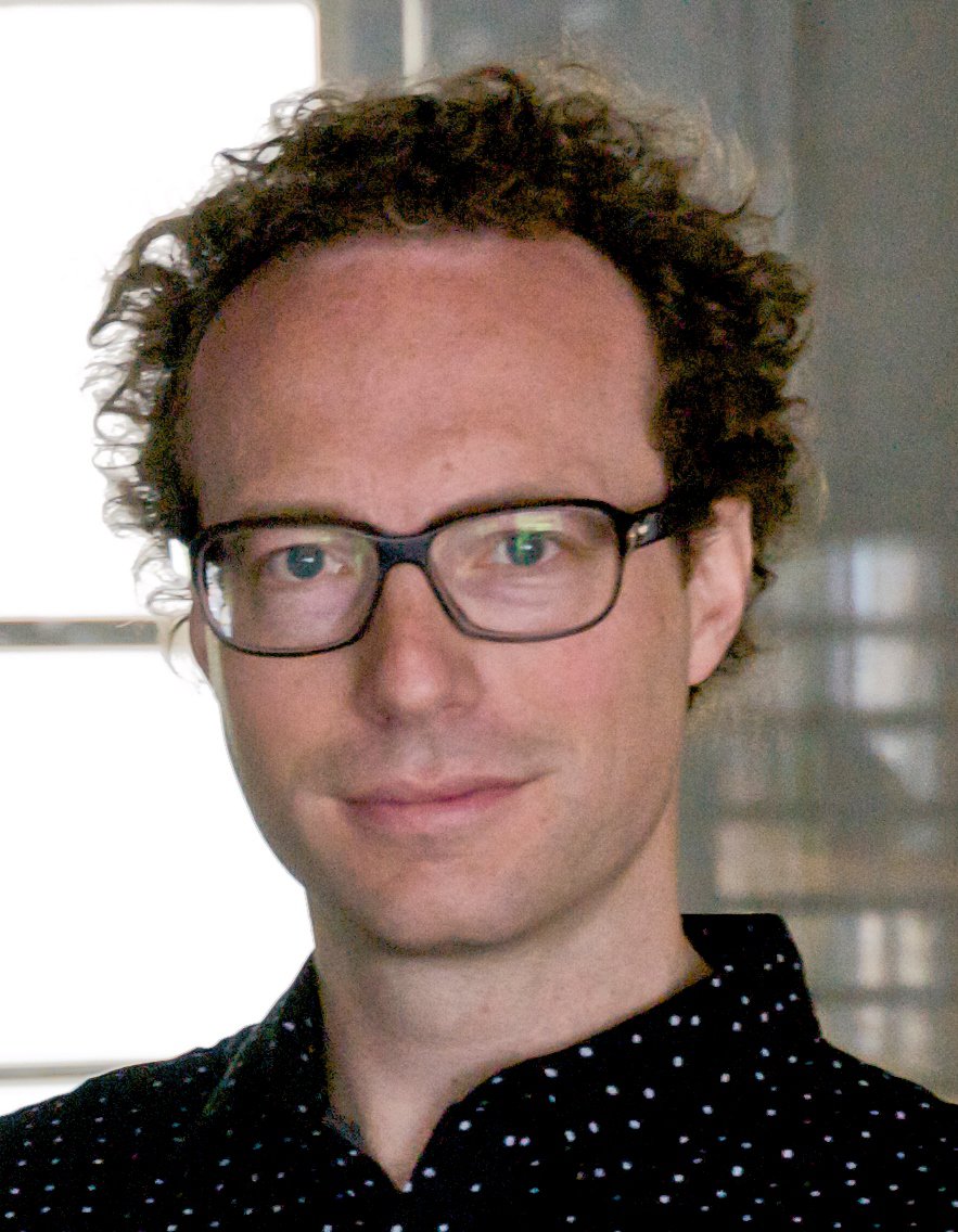 Daniel Gerlich Alipasha Vaziri